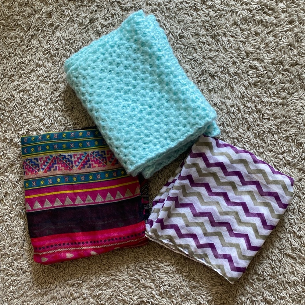 Women’s Scarf Bundle!